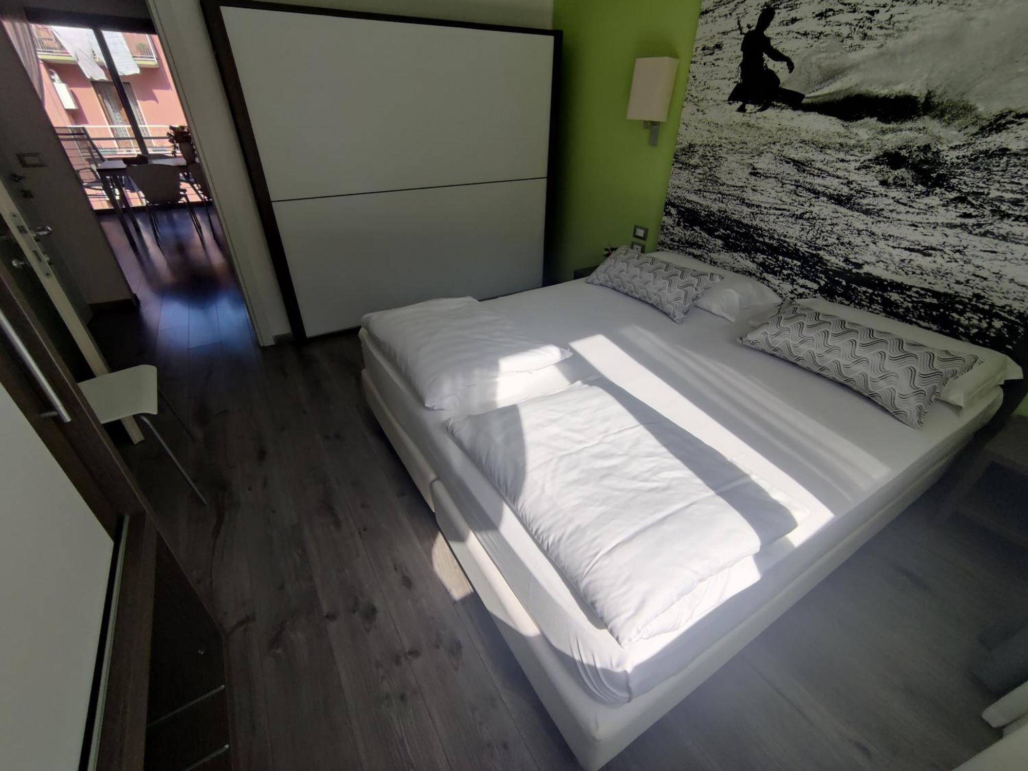 Gardesana Active Apartments มัลเชซิเน ภายนอก รูปภาพ