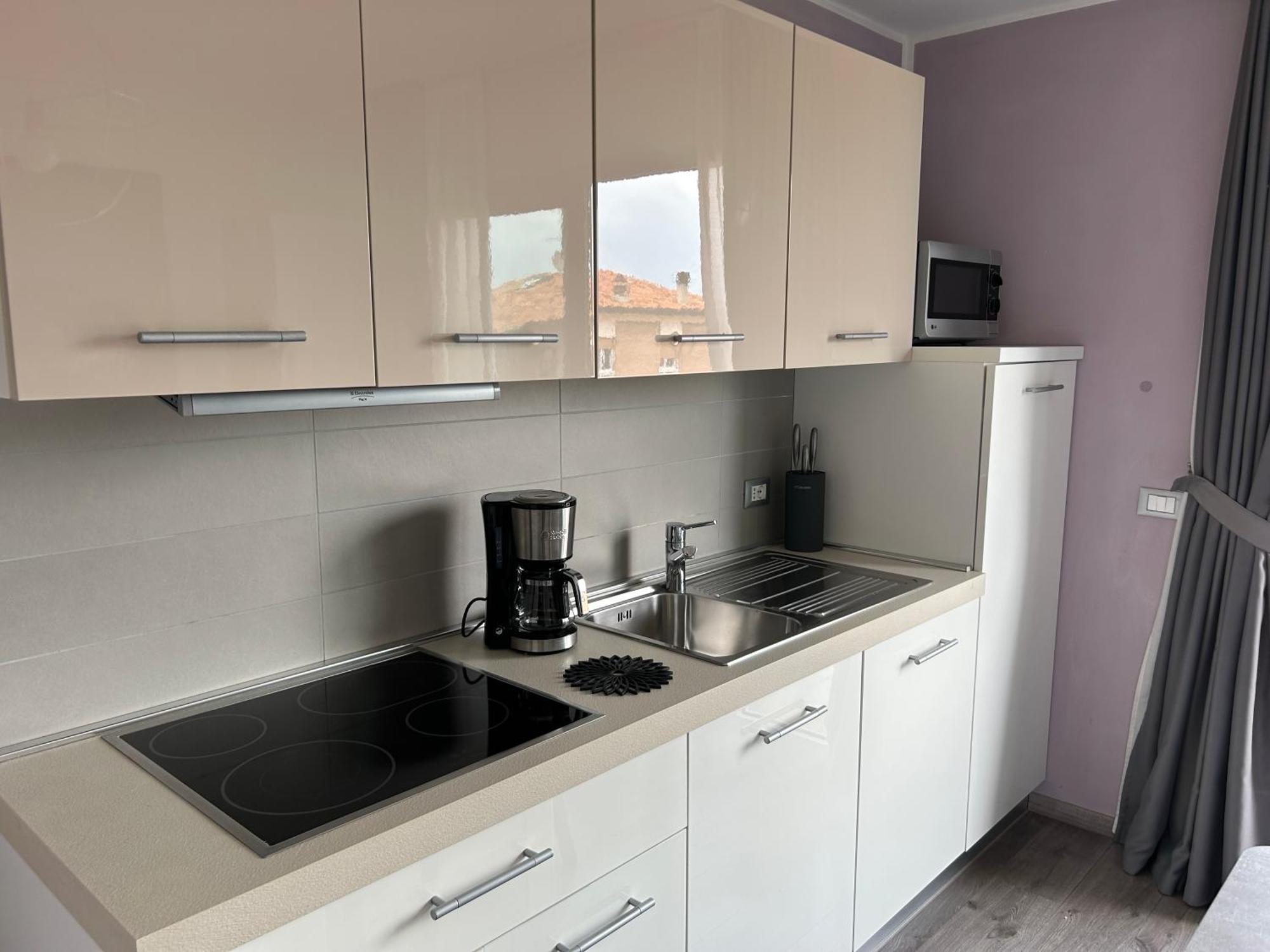 Gardesana Active Apartments มัลเชซิเน ภายนอก รูปภาพ