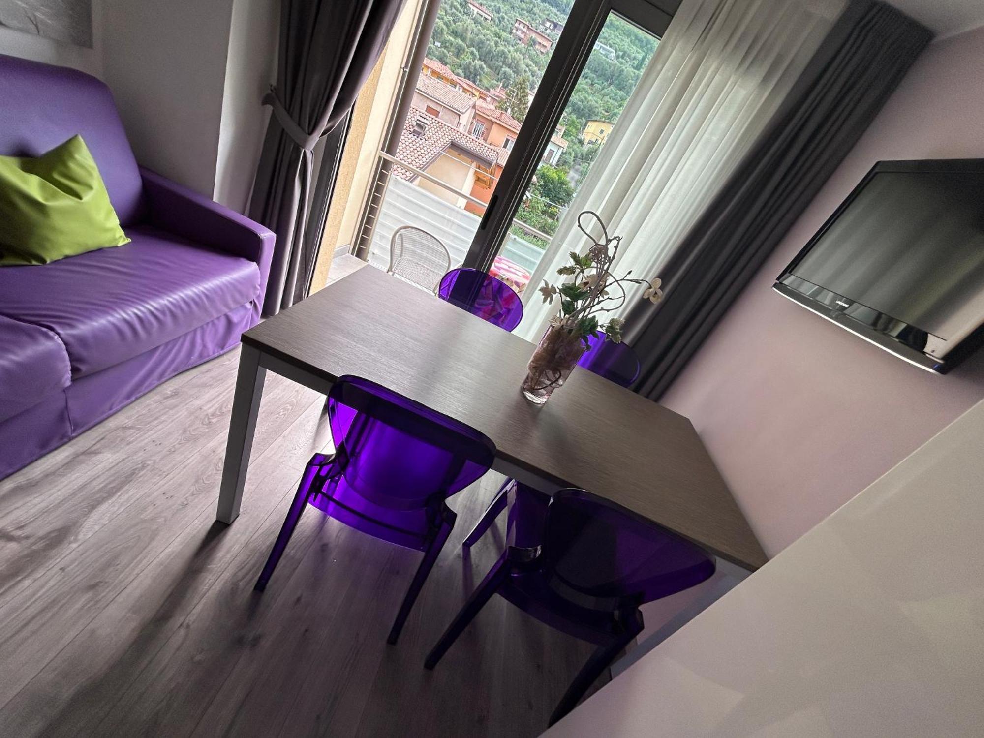 Gardesana Active Apartments มัลเชซิเน ภายนอก รูปภาพ
